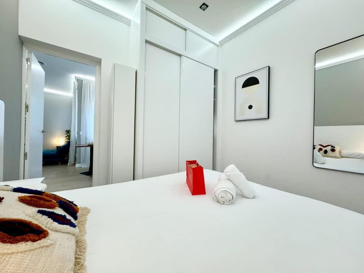 Plaza Mayor Cozy Private Apartment With Ac Madri Exterior foto