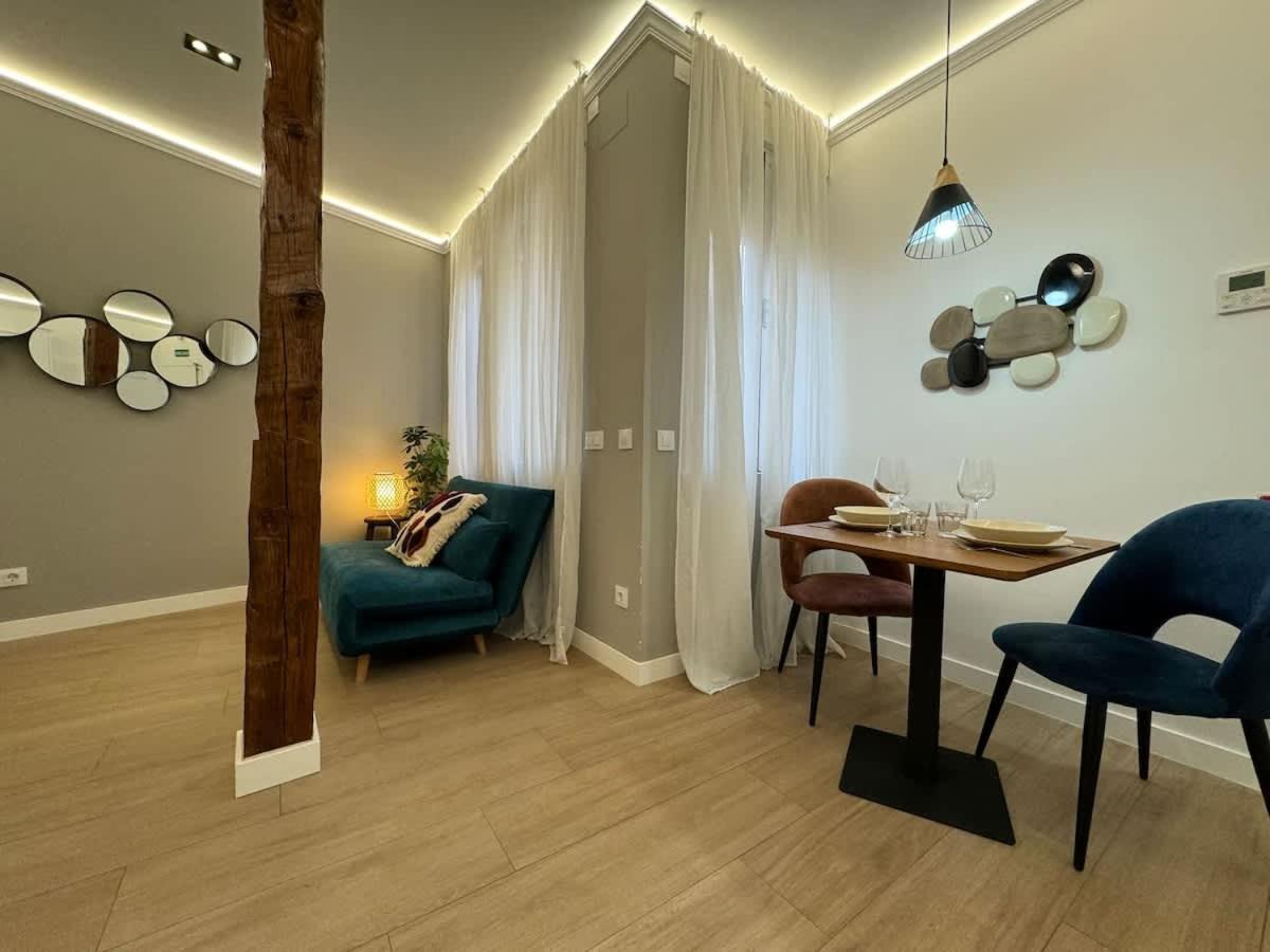 Plaza Mayor Cozy Private Apartment With Ac Madri Exterior foto